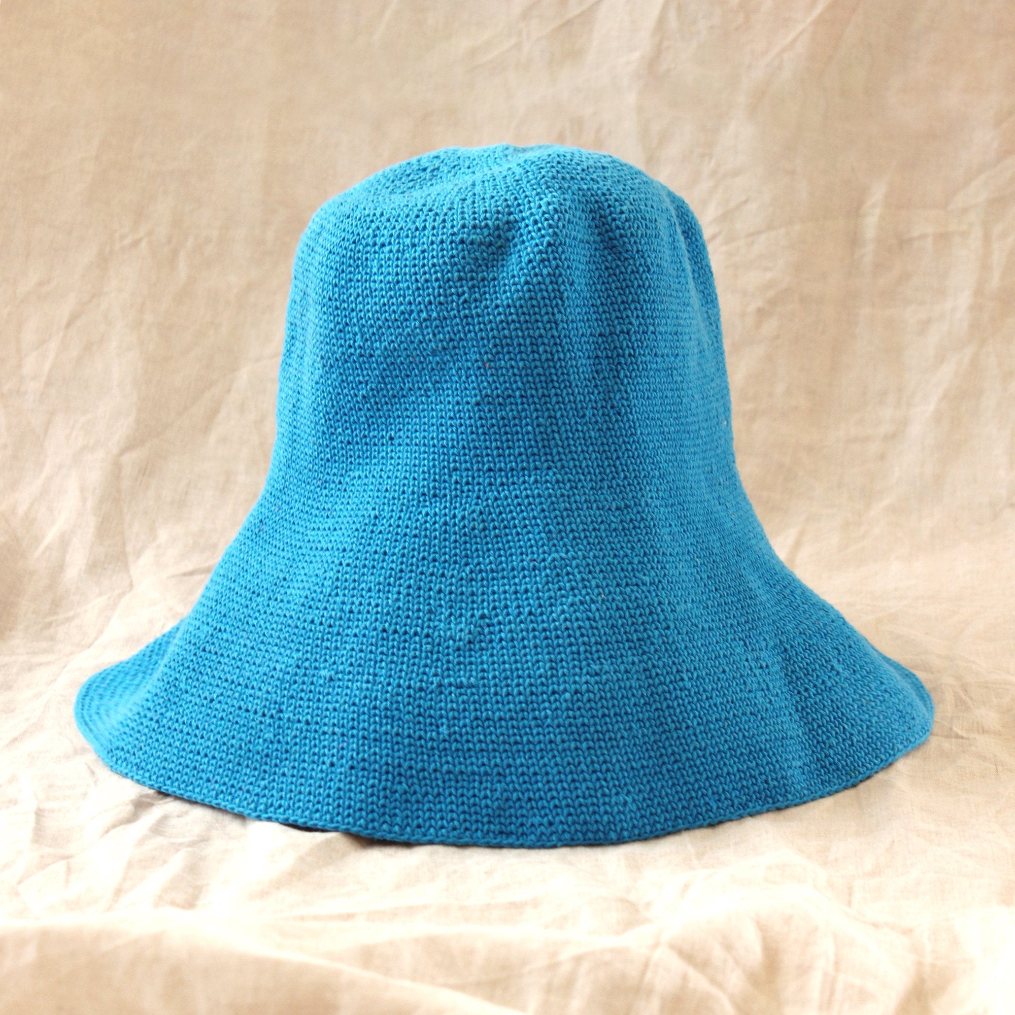 crochet hat mosaic blue