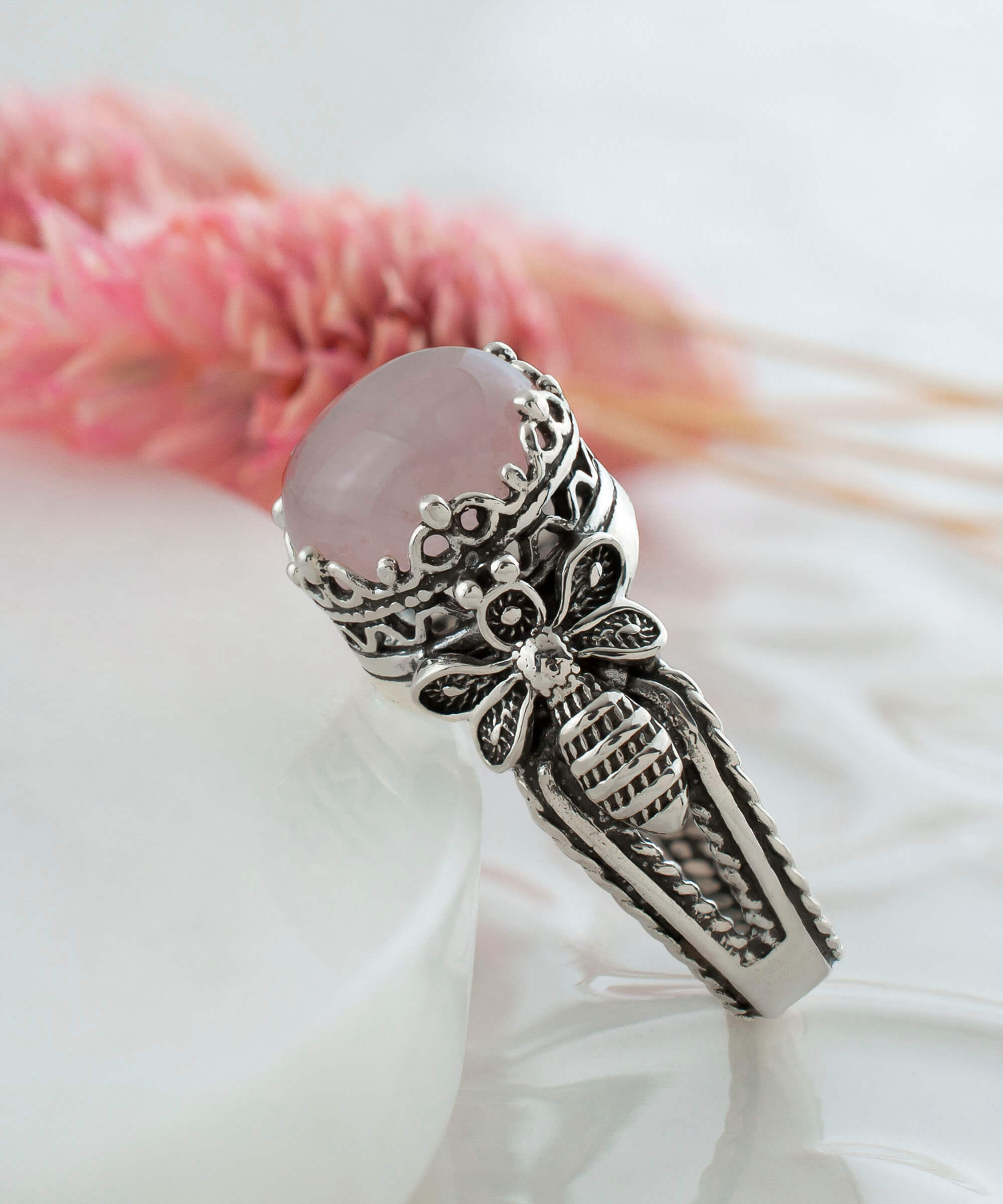 Rose Quartz bee ring